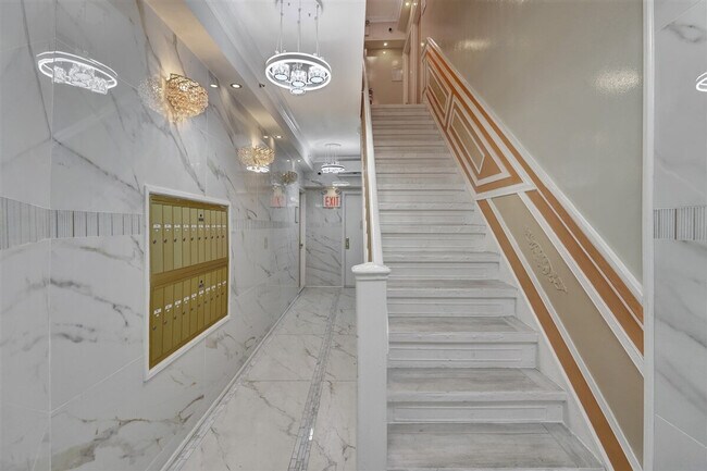 Foto del edificio - 1830 3rd Ave