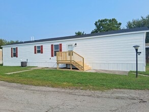 Building Photo - 3899 Marion-Williamsport Rd E