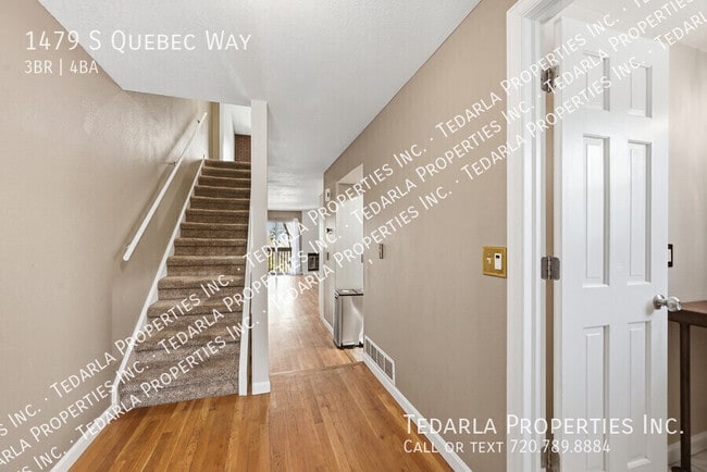 Building Photo - 1479 S Quebec Way