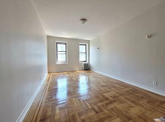 Primary Photo - 1 bedroom in Bronx NY 10462