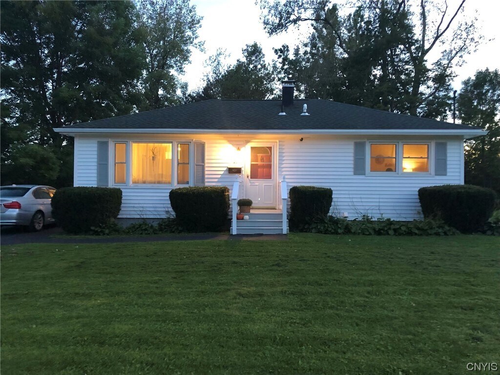 1318 Ashton Rd, Utica, NY 13502 House Rental in Utica, NY