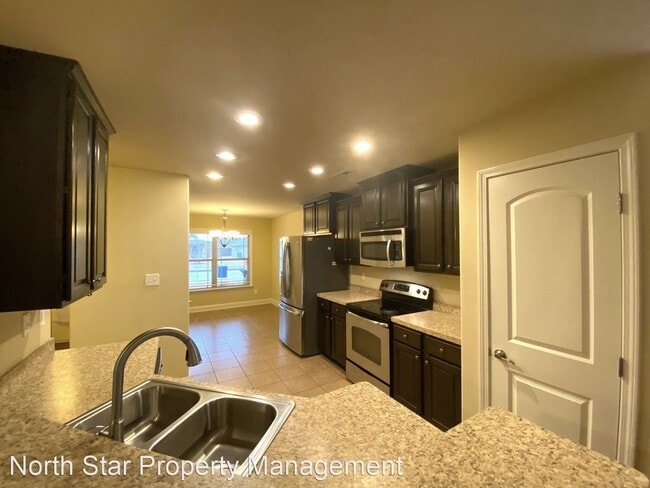 Building Photo - 3 br, 2 bath House - 111 Pembridge Lane