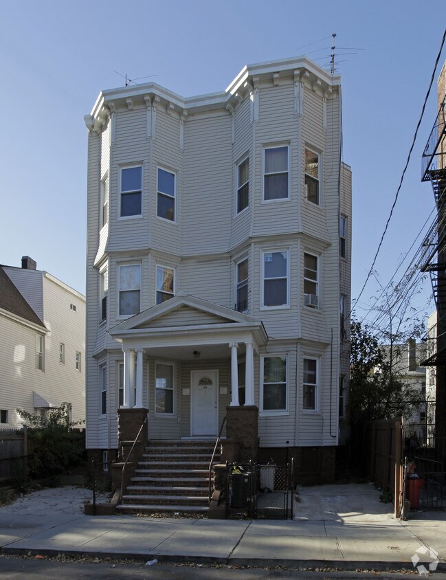 169 Delaware Ave, Jersey City, NJ 07306 Apartments in Jersey City, NJ