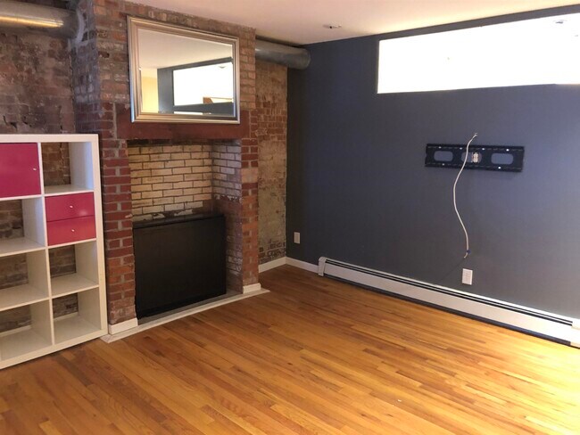 Foto del edificio - 55 Van Reipen Ave