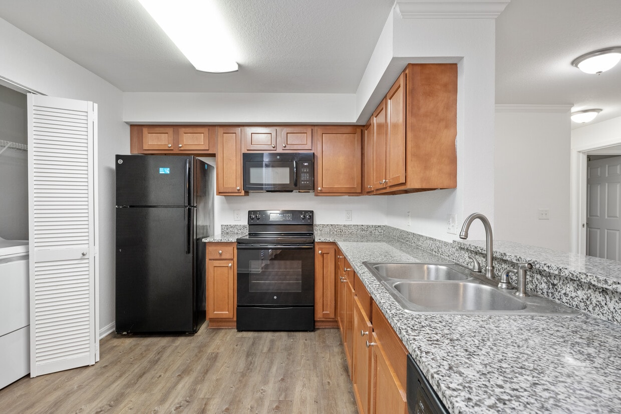 Photo - Landmark Apartments- AL