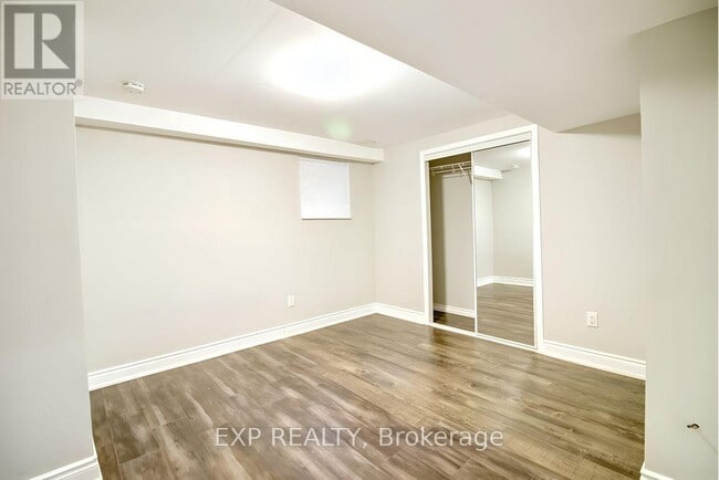 Building Photo - 401 Acumen Ct