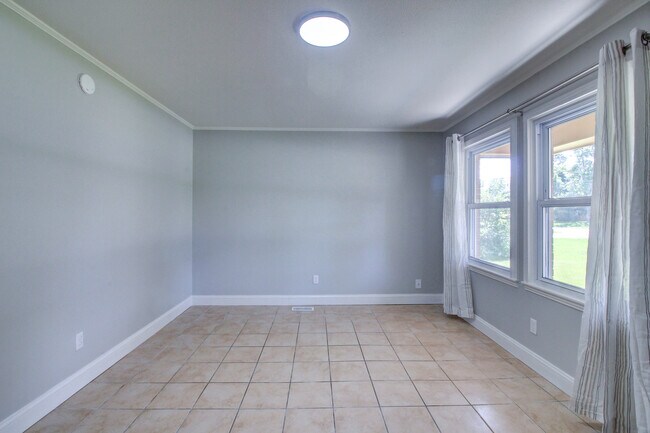 Foto del edificio - 105 Sandy Ln