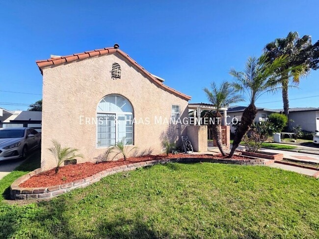 Foto del edificio - 5426 Lewis Ave