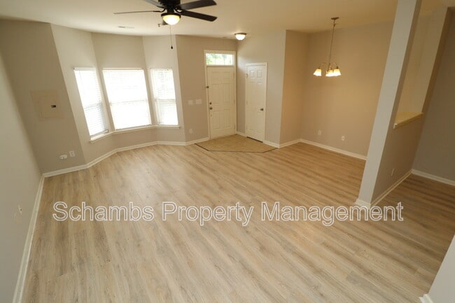 Building Photo - 8631 Neuse Club Ln