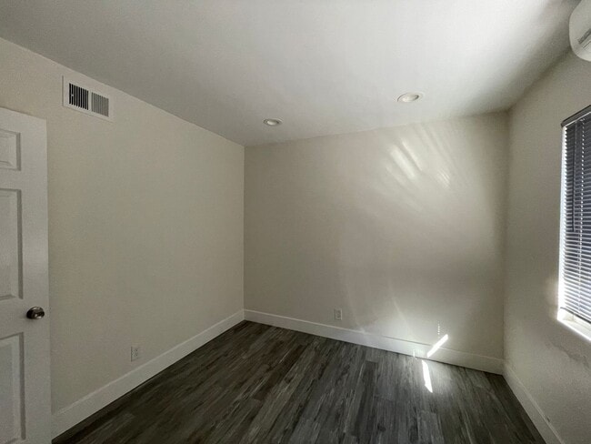 Building Photo - For Rent – 3 Bed, 2 Bath Home in Rowland Heights