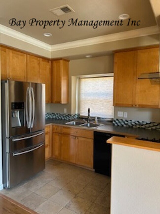 Foto del edificio - Available July 25th! Charming 3 bedroom home in Seaside, near Naval Post Graduate School
