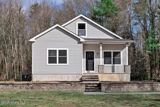 Building Photo - 275 Louden Rd