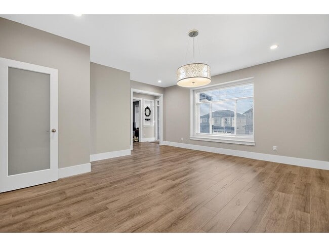 Building Photo - 14734-14762 62 Ave