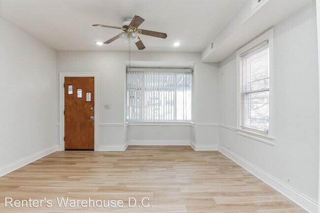 Foto del edificio - 4 br, 2 bath House - 526 Somerset Pl NW