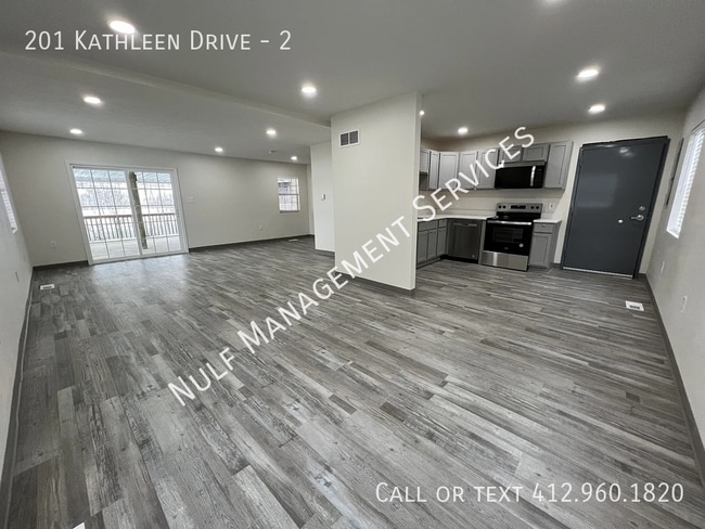 Building Photo - 201 Kathleen Dr