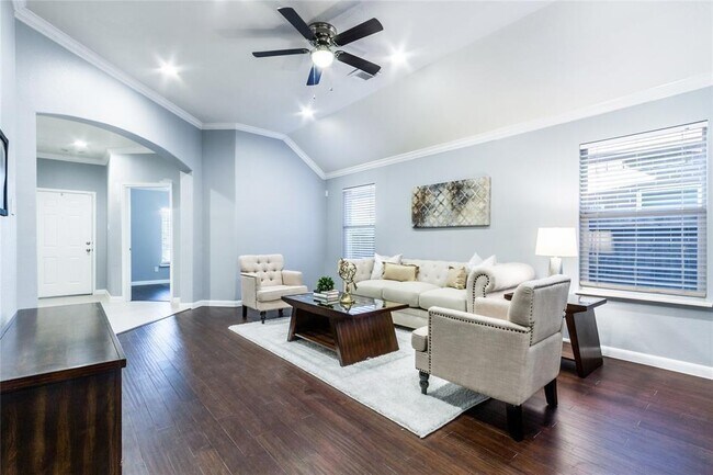 Foto del edificio - 22338 Highland Point Ln