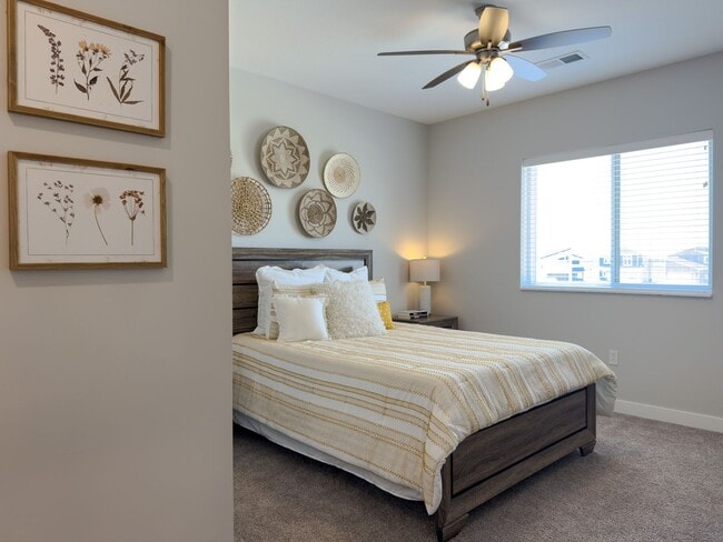 Interior Photo - The Landing at Legends