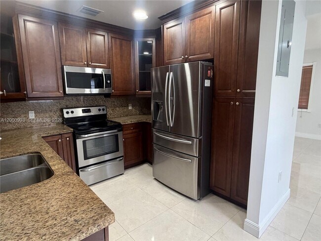 Foto del edificio - 5171 NW 4th Terrace