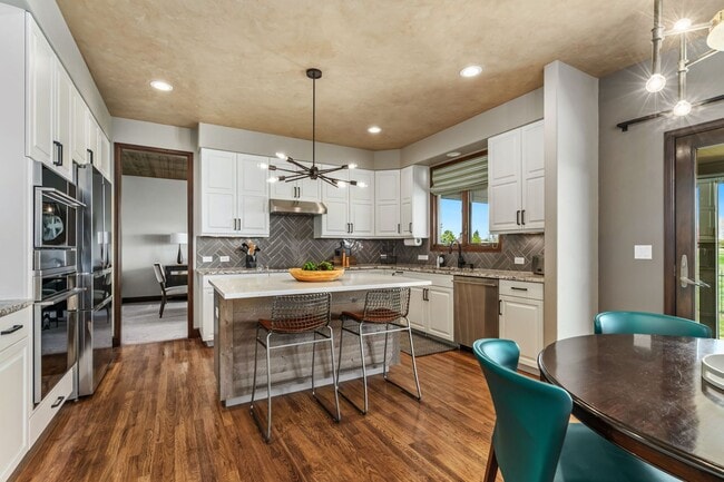 Foto del edificio - Beautiful 5 Bedroom Home in Windsor CO