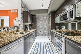 Building Photo - 550 Okeechobee Blvd