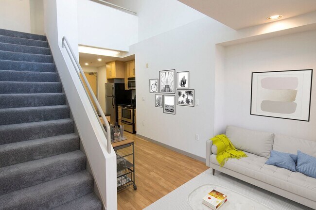 Foto del edificio - 2001 - 2029 Olympic