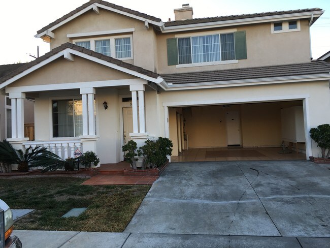 Building Photo - 306 Monterey Dr