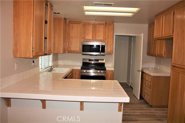 Foto del edificio - 6022 Applecross Dr