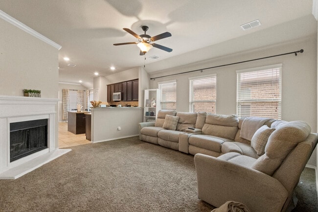 Building Photo - 617 Wounded Knee Dr