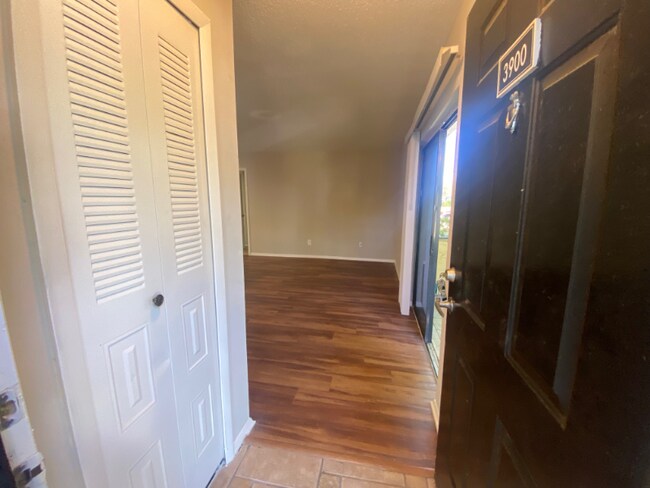Building Photo - 8715 Belle Rive Blvd