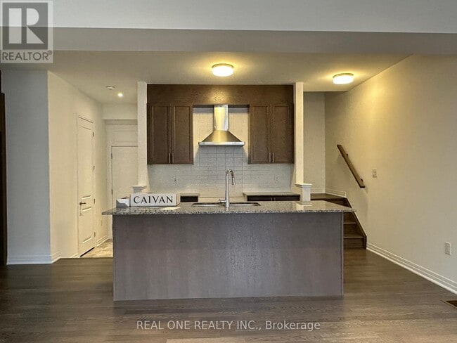 Building Photo - 3273 Crystal Dr