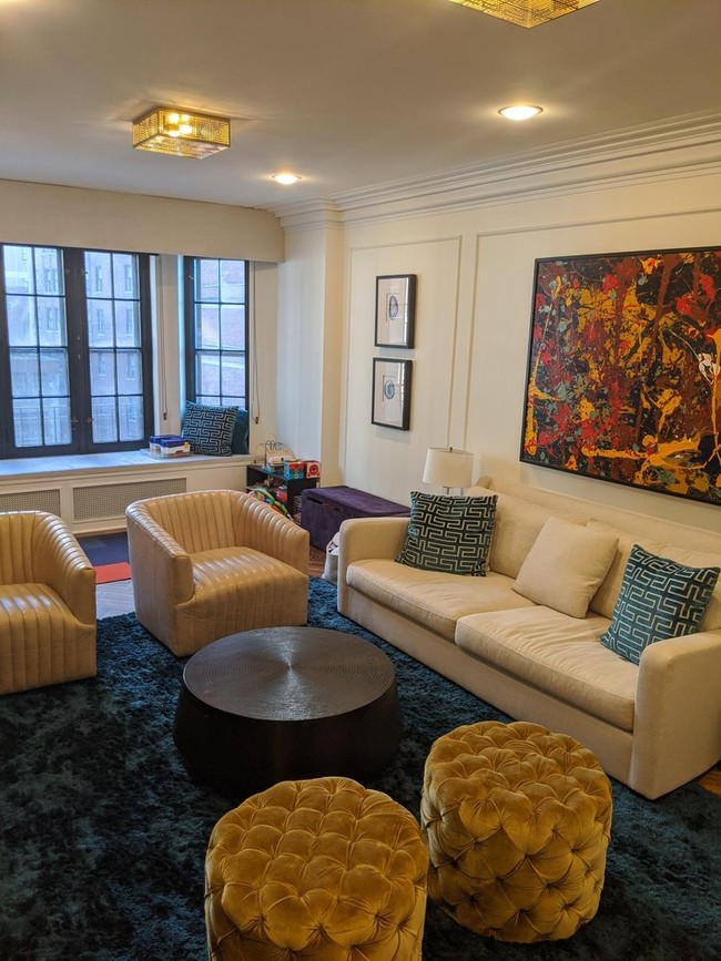 Foto del edificio - 421 W Melrose St