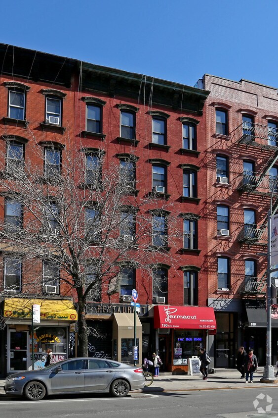 Building Photo - 190 1st Ave