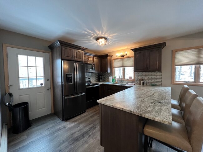 Building Photo - 107 St Moritz Dr