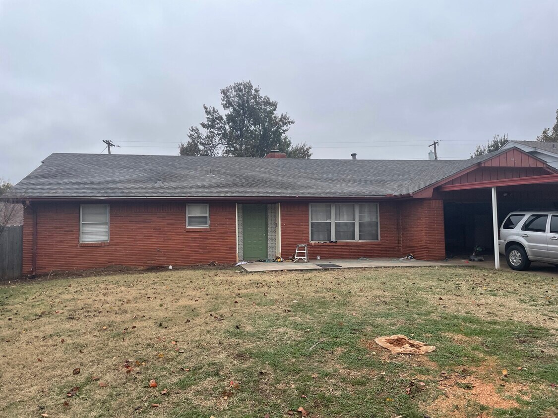 Photo - 3106 NW 63rd St (Oklahoma City, OK)