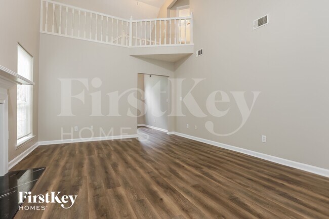 Foto del edificio - 650 Durham Ridge Dr NW