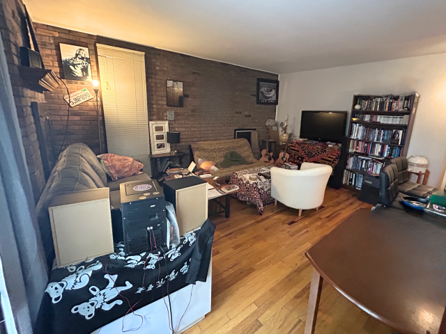 Building Photo - 1 bedroom in Chicago IL 60614