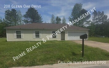 Building Photo - 208 Glenn Oak Dr