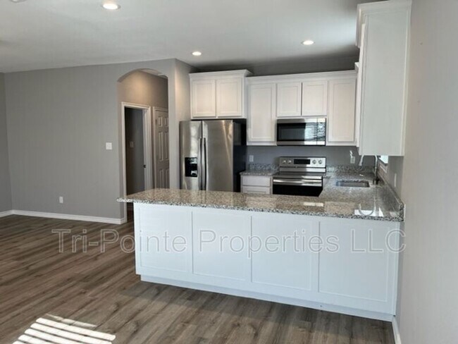 Building Photo - 108 Ridgmar Rd