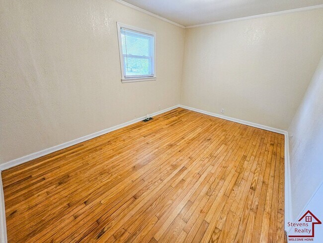 Foto del edificio - 412 Wedgewood St