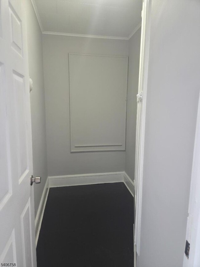 Building Photo - 54 Arsdale Terrace