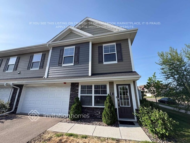 Building Photo - 10946 Zest St NE