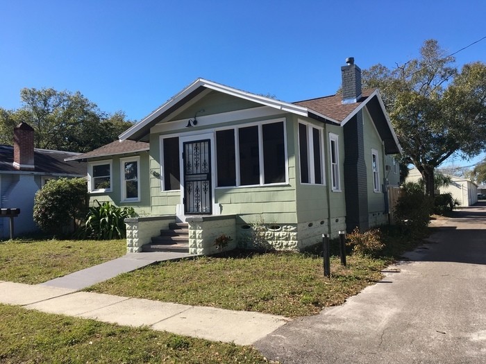 Primary Photo - 620 15th St N