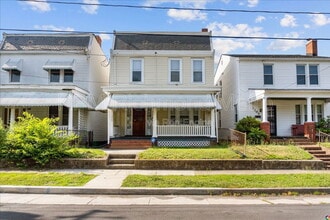 Building Photo - 1313 N 35th St
