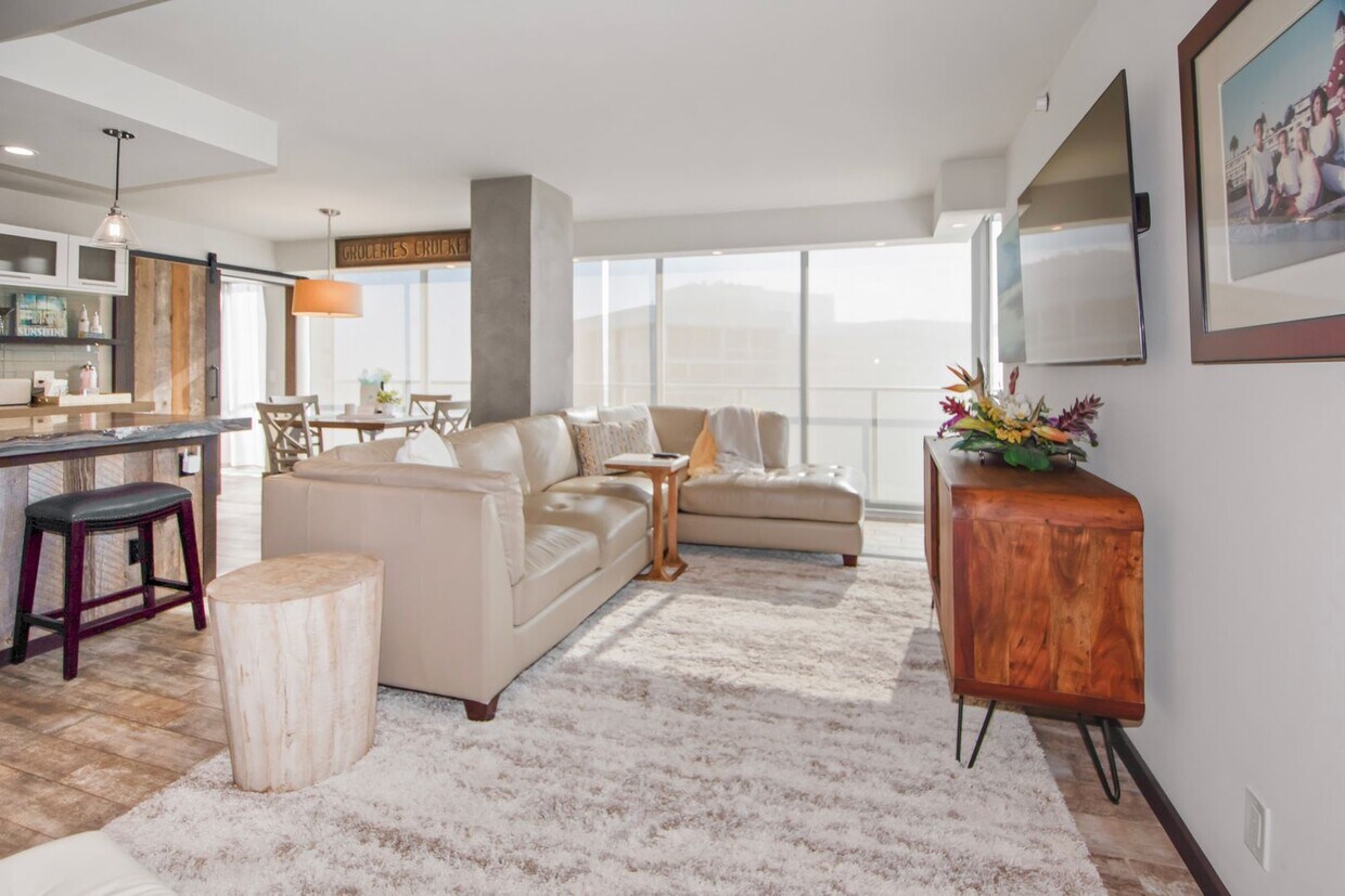 Foto principal - 1810 Avenida Del Mundo