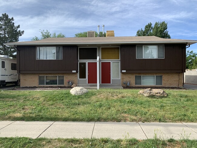 Building Photo - 3535 Lancer Way