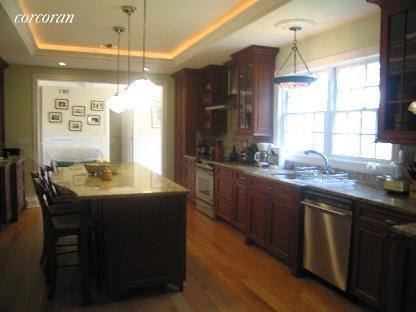 Foto del edificio - 186 Old Sag Harbor Rd