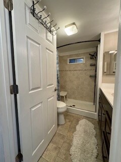 Primary Photo - 64 Shoreland Dr