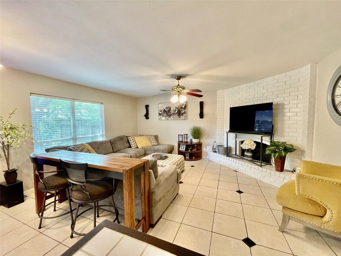 Foto principal - 4411 Kacee Dr