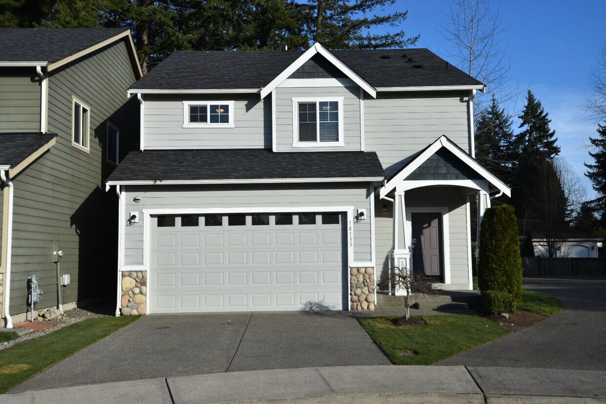 Primary Photo - 18133 76th Ave E