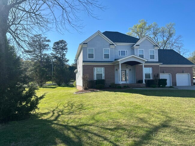 Building Photo - 395 Arbor Woods Cir
